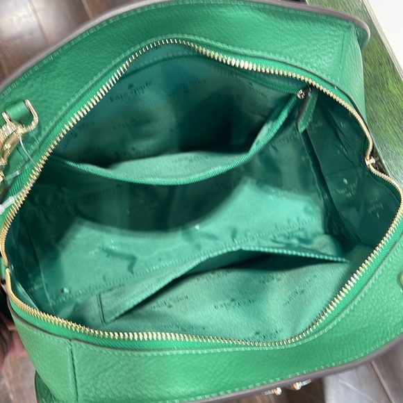 Kate Spade Kyla Large Satchel
Green Bean
NWT - Picture 11 of 16